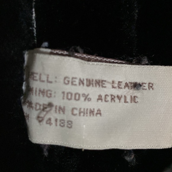 Beautiful Shearling Jacket. - Picture 5 of 8